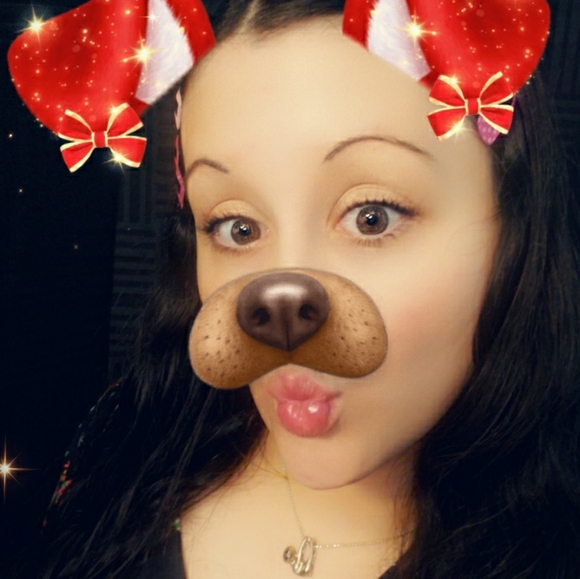 Meet your Posher, Stormie Rose - Picture 9 of 16